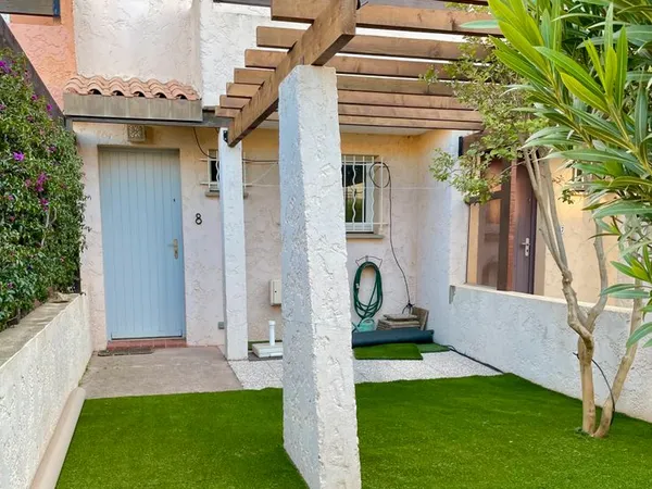 Maison rénovée et meublée 60 m²