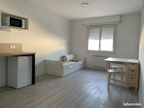 Studio 1 pièce 22 m²