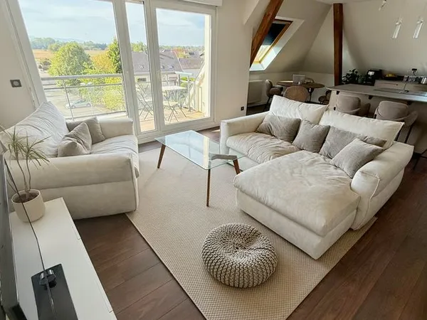 Appartement meublé - Entièrement rénové - Balcon & vue dégagée - Gerstheim