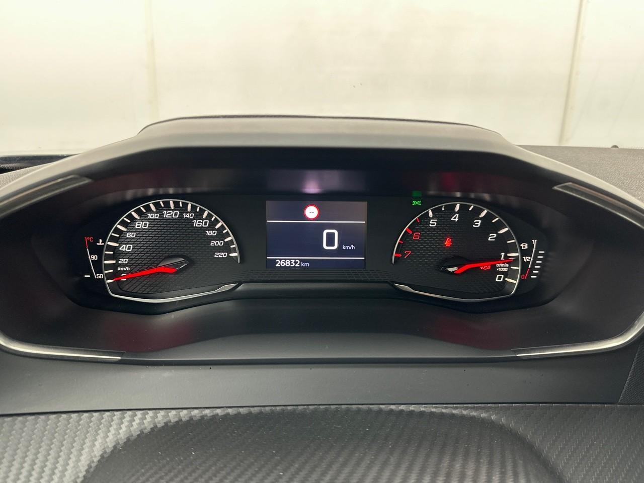 Peugeot 2008 100 s&s bvm6 style — photo 21