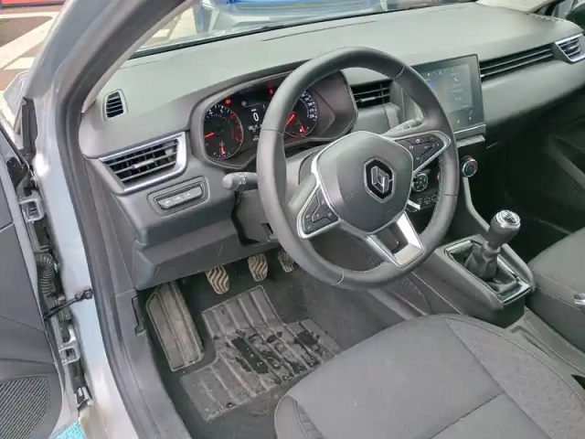 Renault Clio tce 90 — photo 23