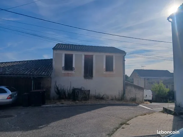 Maison mitoyenne à étage