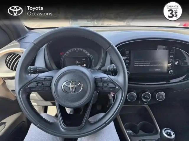 Toyota Aygo X 1.0 vvt-i 72ch design my23 — photo 9