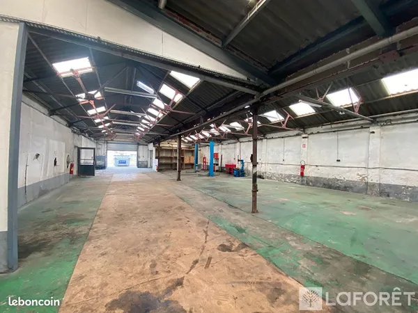 Local commercial 420 m² BAILLEUL