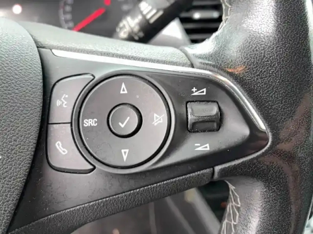 Opel Crossland X 1.2 turbo 130 ch — photo 44