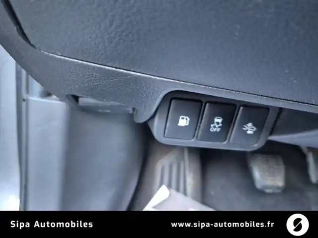 Toyota Avensis touring sports pro 112 d-4d — photo 26