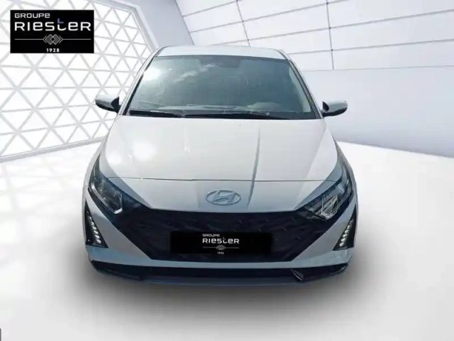 Hyundai I20 1.0 t-gdi 100 dct-7 hybrid 48v — photo 2