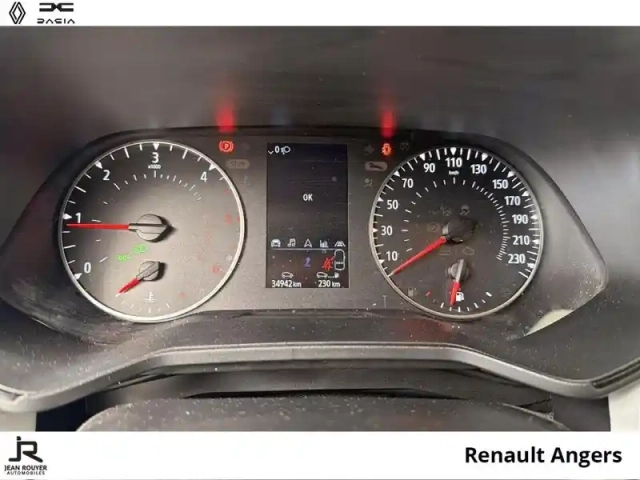 Renault Clio 1.5 blue dci 100ch evolution — photo 45
