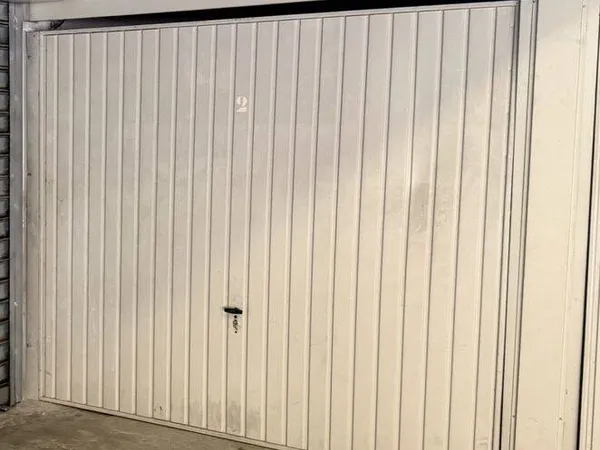 Parking 13 m²