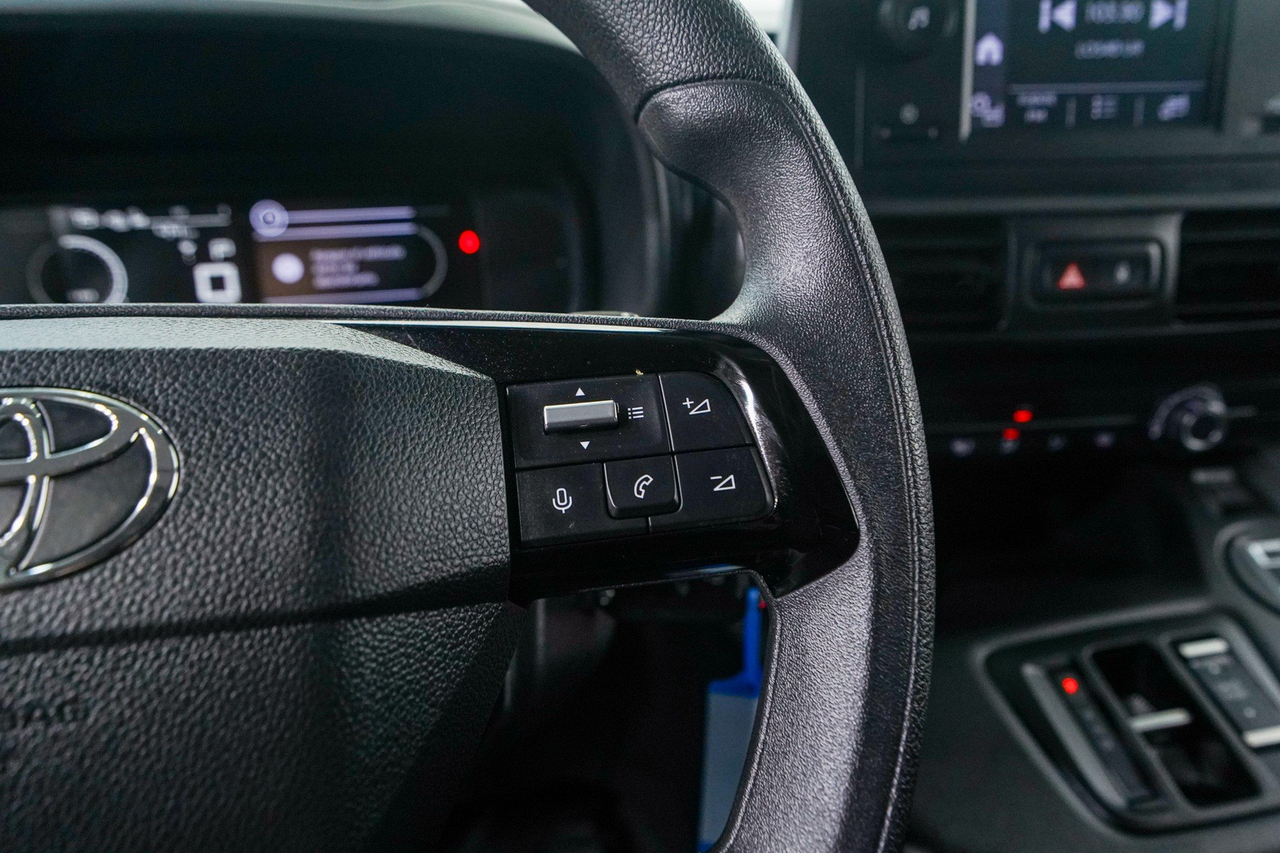 Toyota Proace Fourgon — photo 18