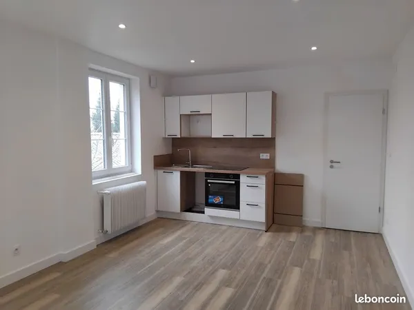 Appartement Location Illkirch-Graffenstaden 2p 28m² 744€