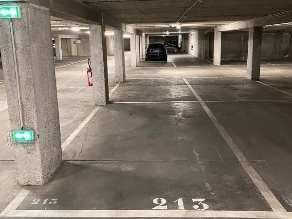 Parking à louer