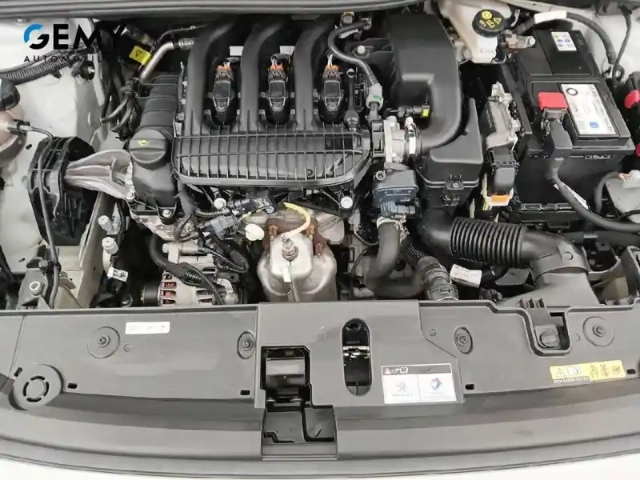 Peugeot 208 puretech 75 s&amp;s bvm5 — photo 12