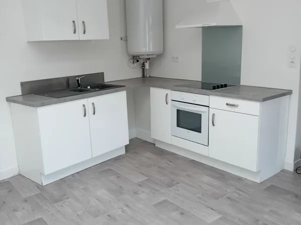 Location T3 centre vallet 61m², Loyer 650 HC