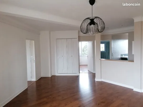 A louer appartement non meublé 63m² - Refait à neuf