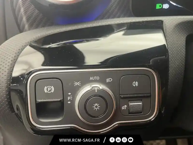 Mercedes Classe A 180 d progressive line — photo 13