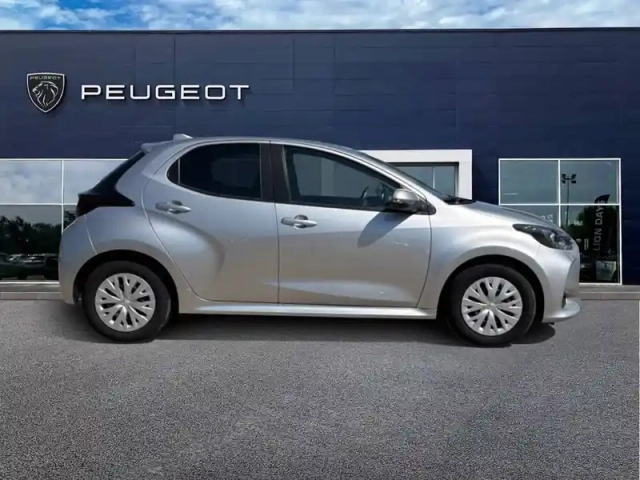 Toyota Yaris 120 vvt-i — photo 4