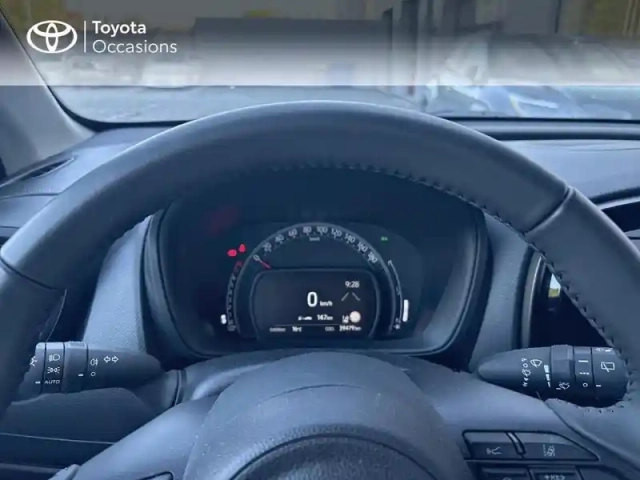 Toyota Aygo X 1.0 vvt-i 72ch dynamic — photo 13