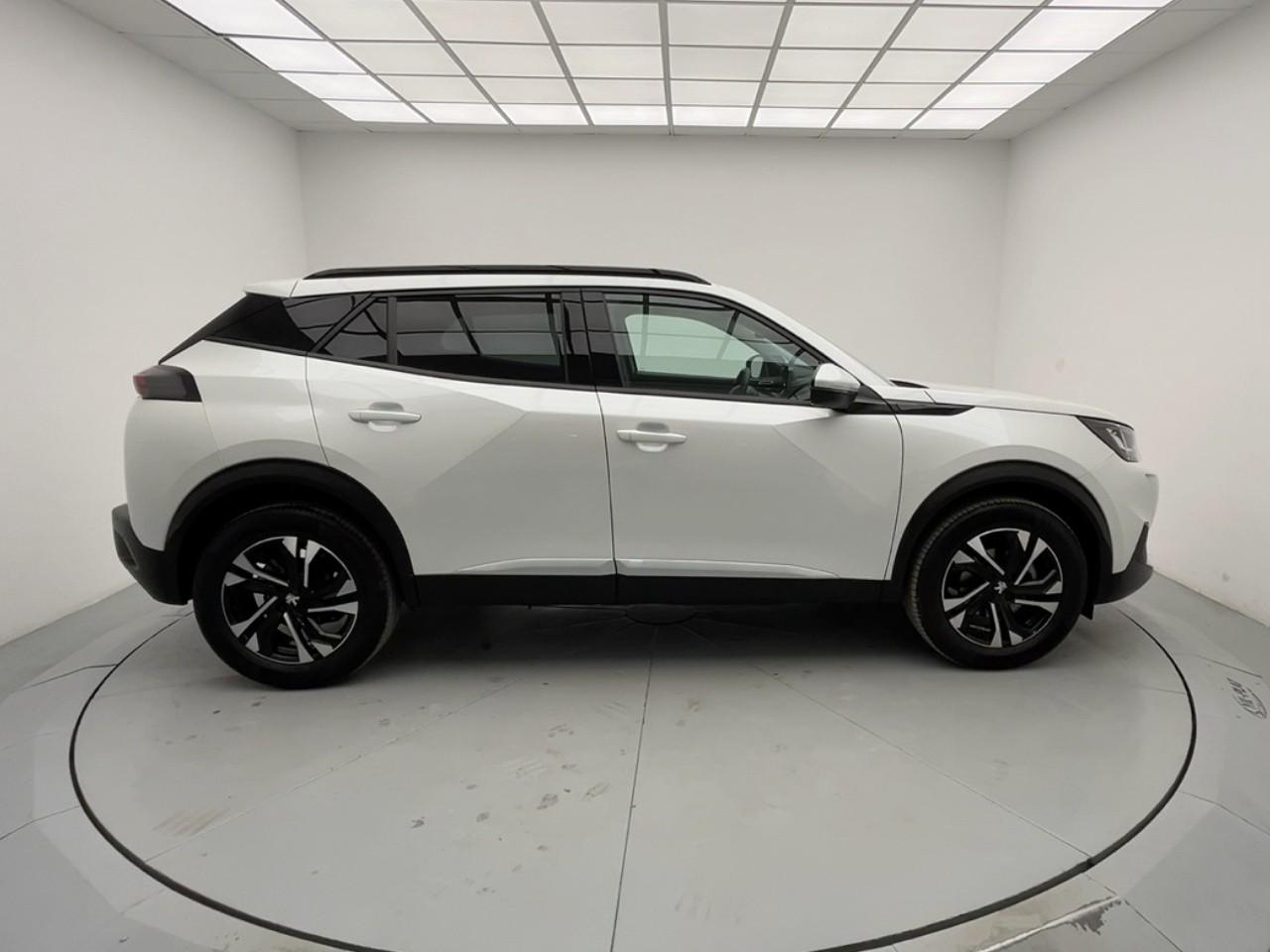 Peugeot 2008 puretech 130 s&s bvm6 allure — photo 6