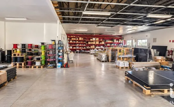 Maison 1 pièce 440 m²