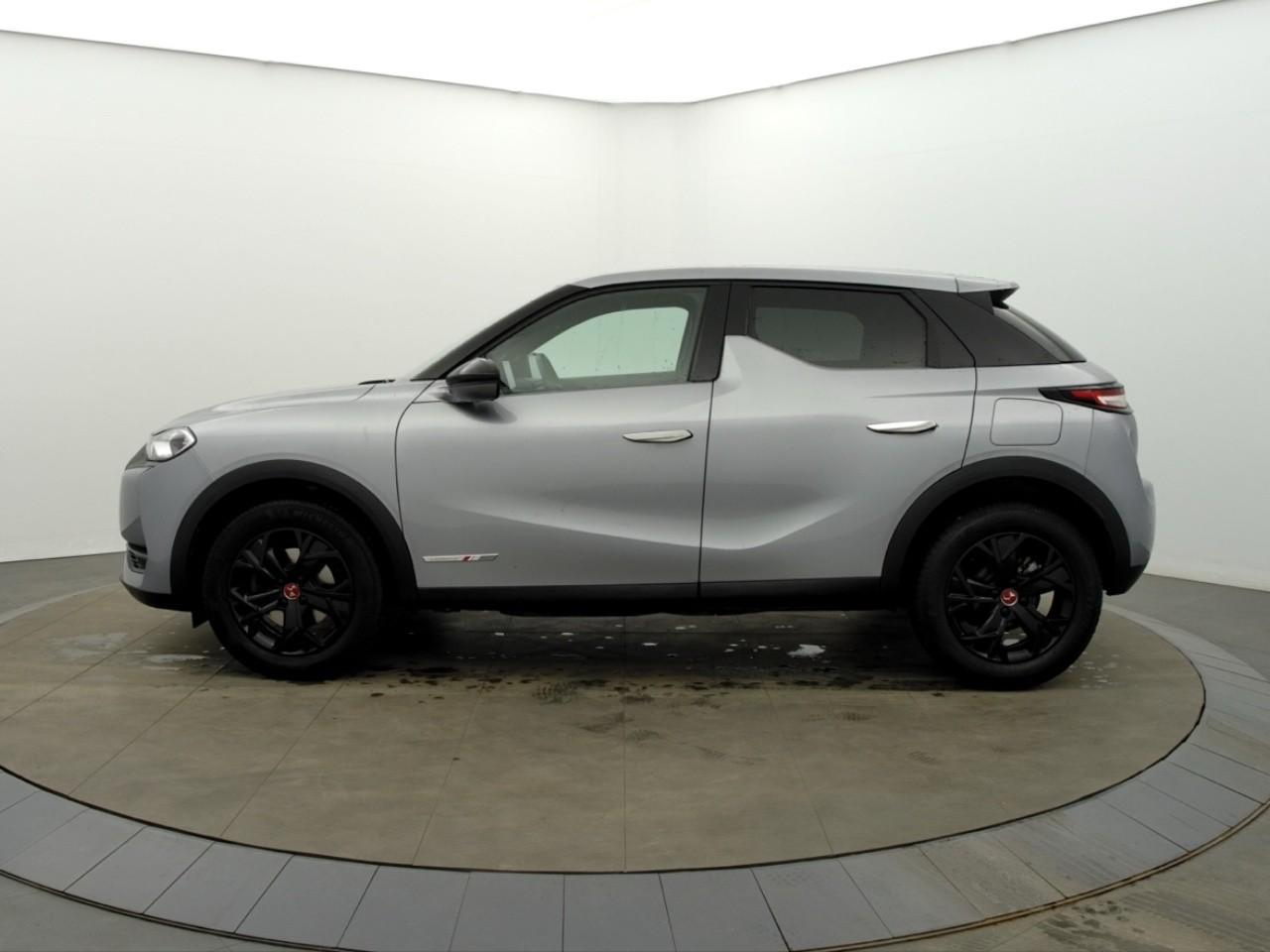Ds Ds 3 crossback puretech 130 eat8 performance line — photo 2