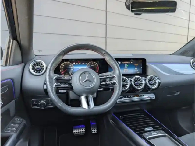 Mercedes Gla 200 d — photo 12