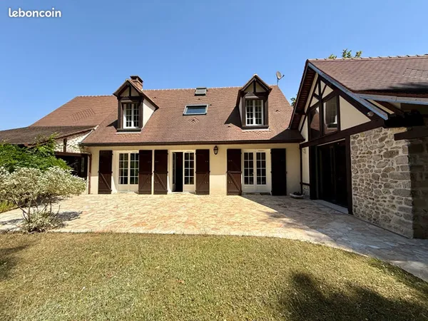 Propriété 7 pièces 207 m²