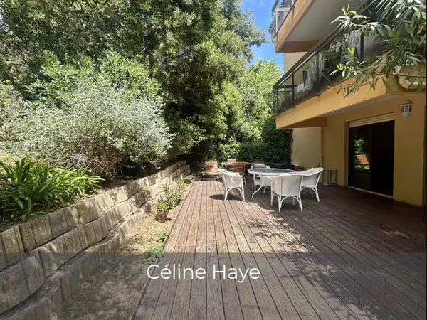 Cannes Mouré Rouge, 2 pièces avec terrasse