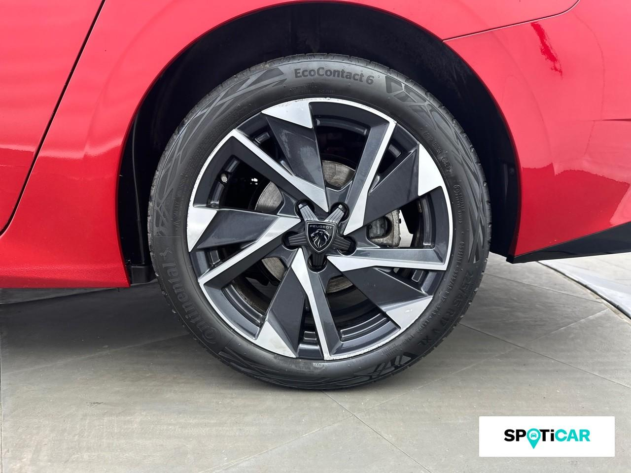 Peugeot 308 sw 1.2 puretech 130ch s&s allure pack eat8 — photo 11