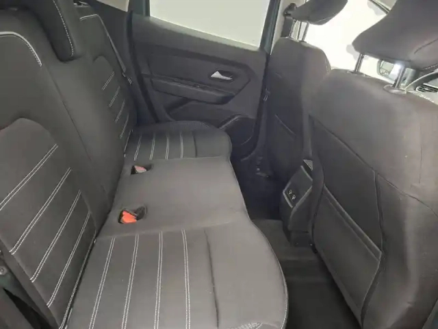 Dacia Duster tce 150 4x2 edc — photo 14