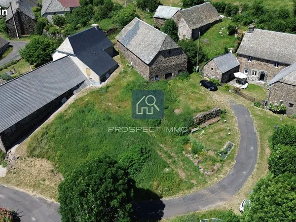 Grange 2 pièces 250 m²