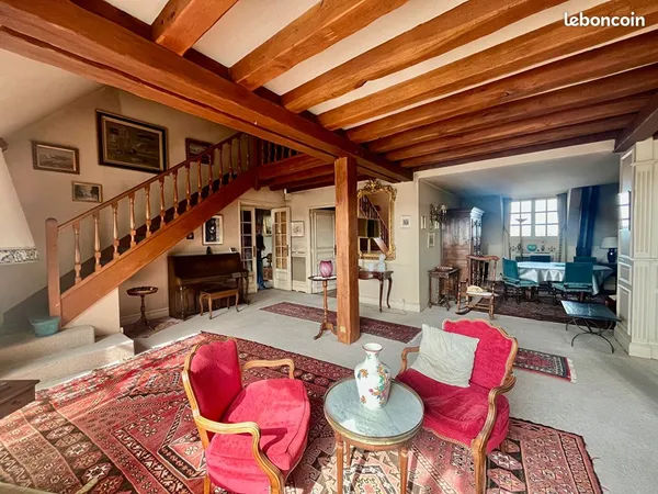 Appartement 5 pièces 163 m²