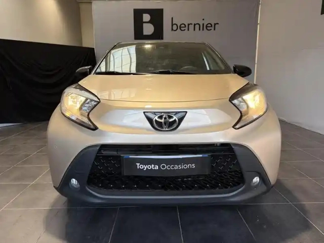 Toyota Aygo X 1.0 vvt-i 72ch design my23 — photo 7