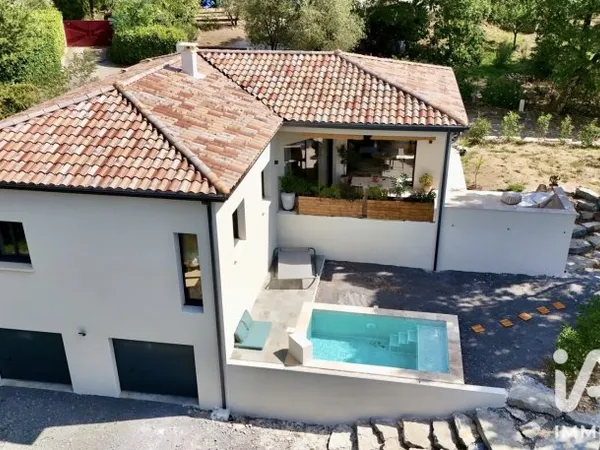 Maison 4 pièces 117 m²