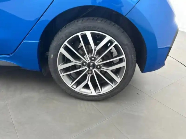 Kia Rio 1.0 t-gdi 120 ch mhev dct7 — photo 3