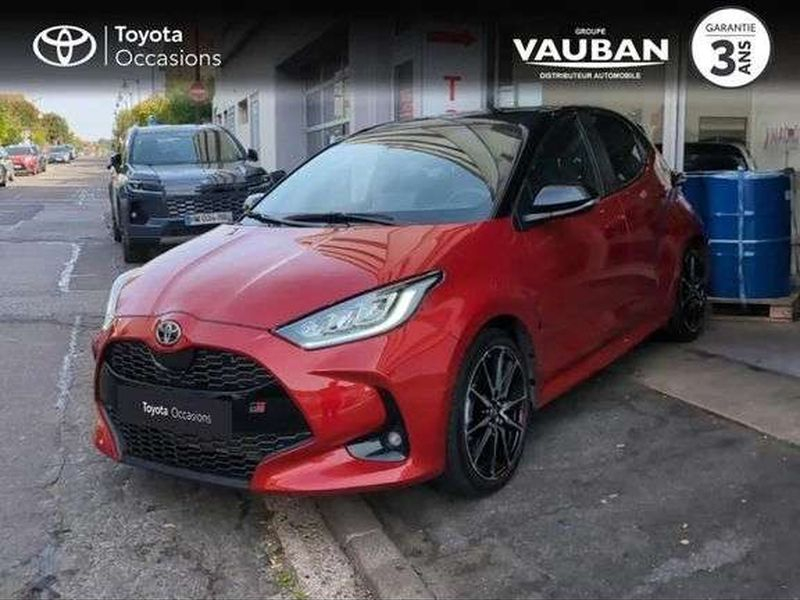 Toyota YARIS Toyota Yaris 130h GR Sport 5p MC24 — photo 1