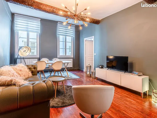 Appartement loft meublé de 51 m² - Vieux-Nice