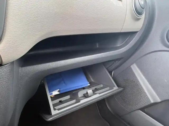 Dacia Lodgy 7 places silver line dci 110 e6 — photo 30