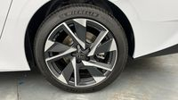 Peugeot 308 Sw PHEV 180ch Active Pack e-EAT8 — photo 20