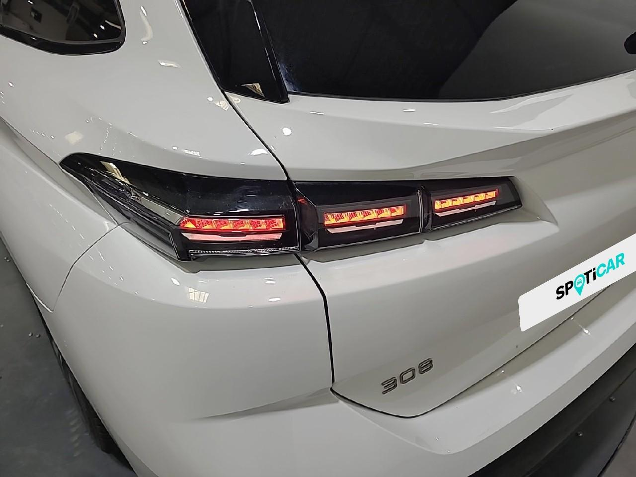 Peugeot 308 sw puretech 130ch s&s eat8 allure — photo 26
