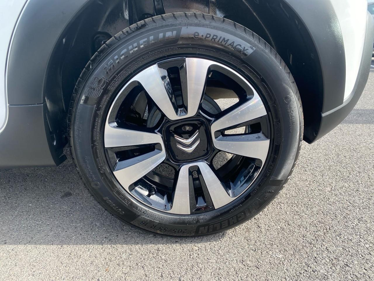 Citroën C3 1.2 puretech 83ch s&s max — photo 11