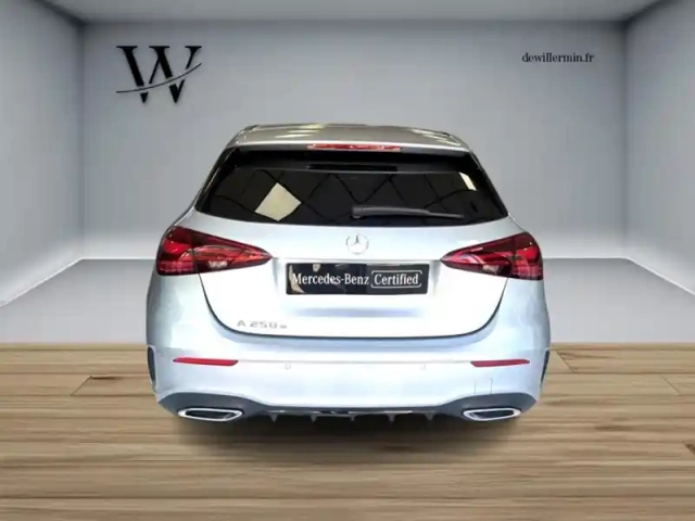 Mercedes Classe A 250 e hybrid eq amg line — photo 24