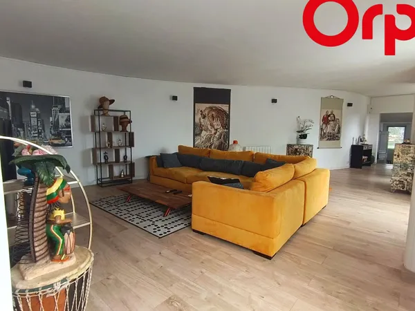 Maison 3 pièces 127 m²