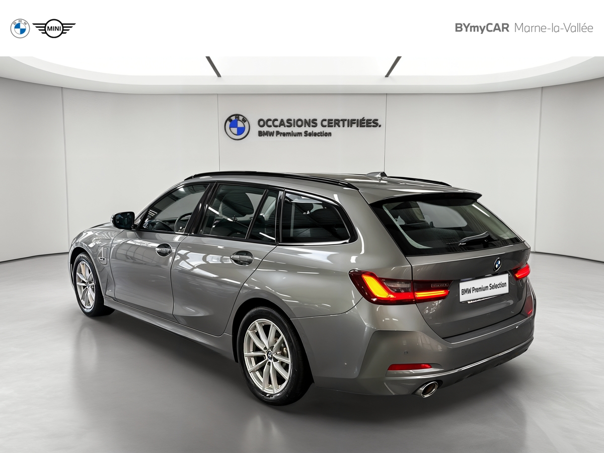 BMW Touring 320e 204 ch BVA8 — photo 3