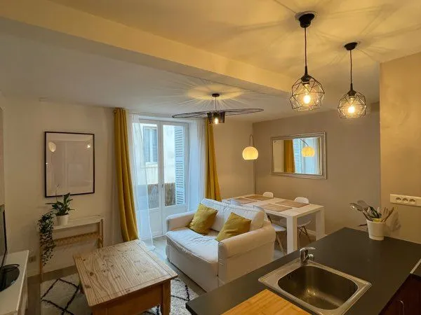 DARCY MONTCHAPET - 40m2 - T2 MEUBLÉ
