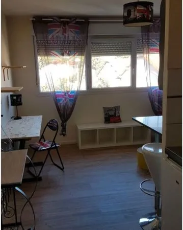 Studio étudiant meublé