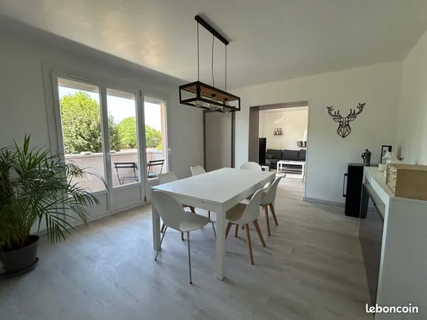 T3 Beaune + garage
