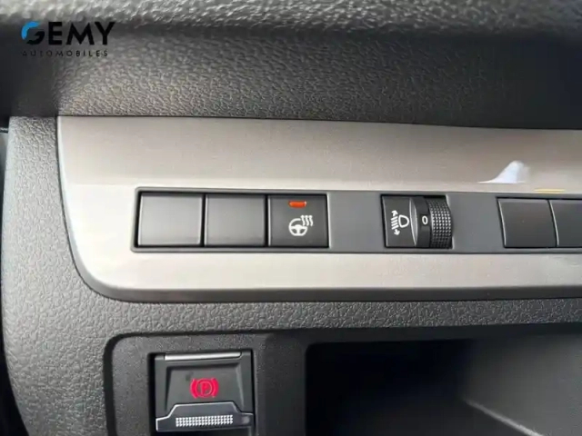 Opel Vivaro fgn taille m bluehdi 145 s&amp;s eat8 — photo 13