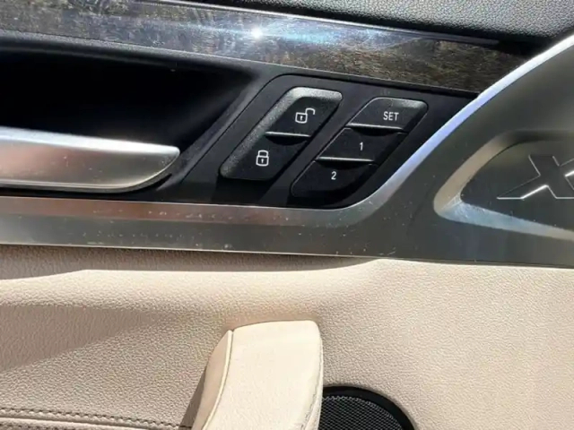 Bmw X3 xdrive20da 190ch luxury — photo 10