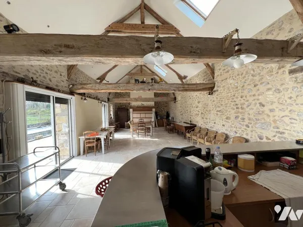 Maison 8 pièces 220 m²